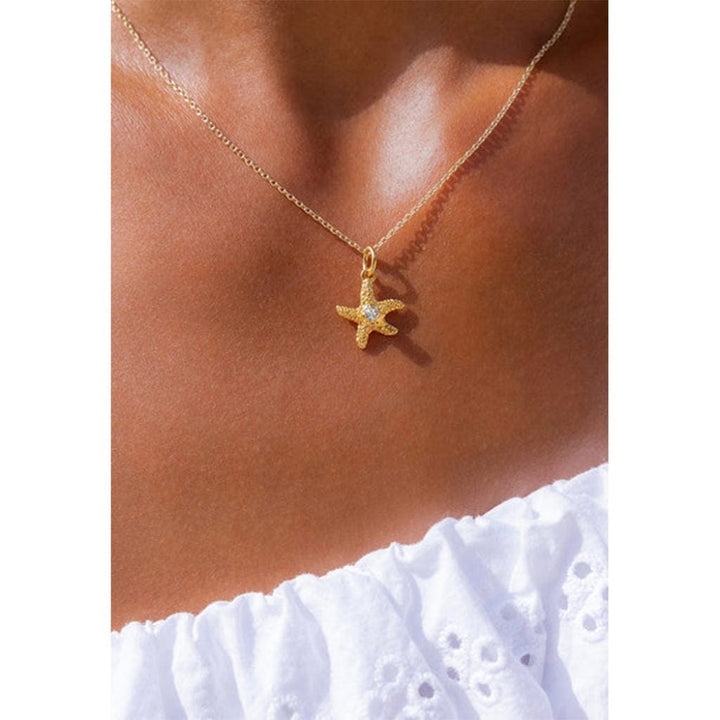 Caroline Svedbom halskjeder Mini sea star necklace