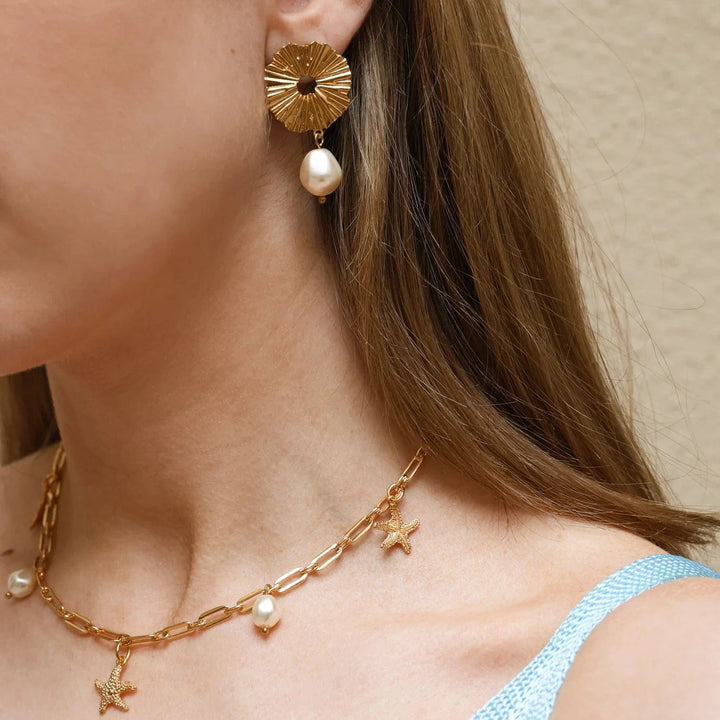 Caroline Svedbom øredobber Vassia pearl earrings