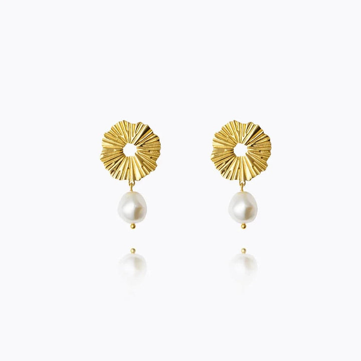 Caroline Svedbom øredobber Vassia pearl earrings