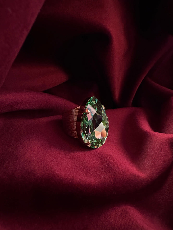 Caroline Svedbom ringer Perfect drop ring - peridot