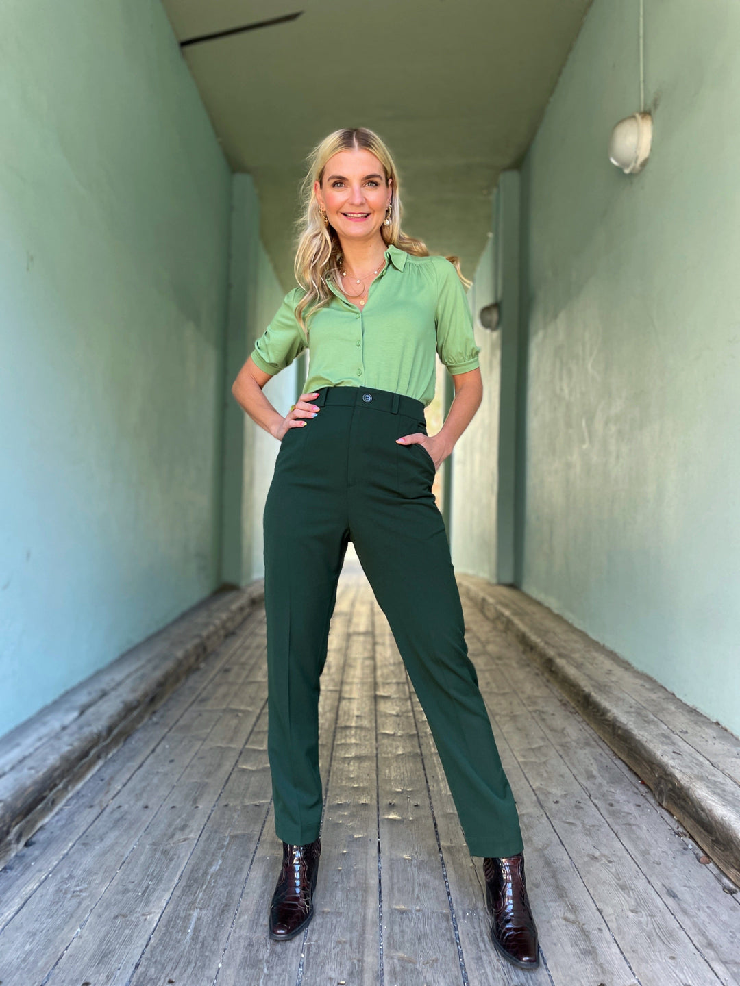 Dianas Vintage bukser Frida Pants med gylf - bukse med høyt liv - mørk grønn