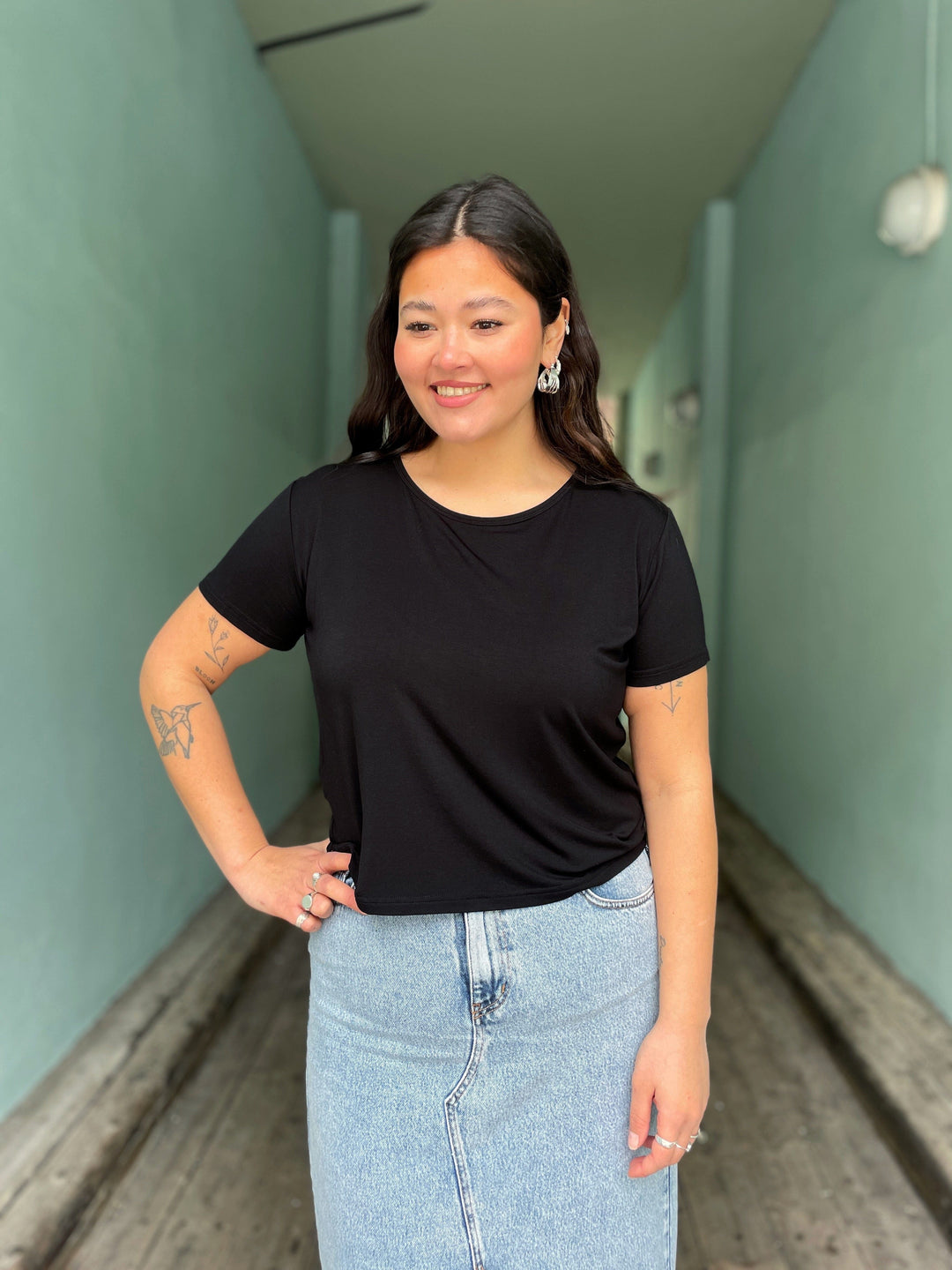 Dianas Vintage t-skjorter T-skjorte tencel - svart