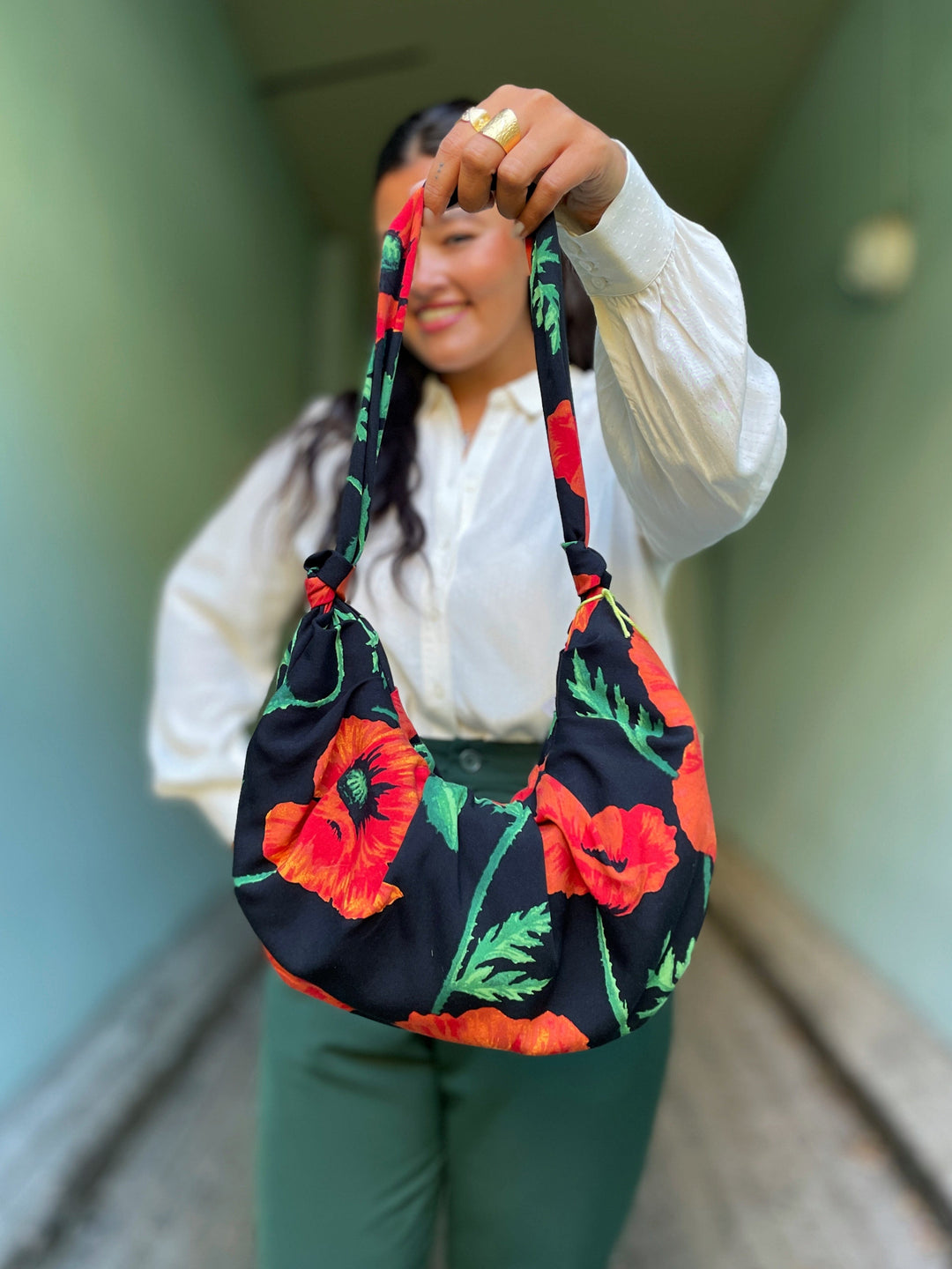 Dianas Vintage vesker Veske av restestoff - Poppy black