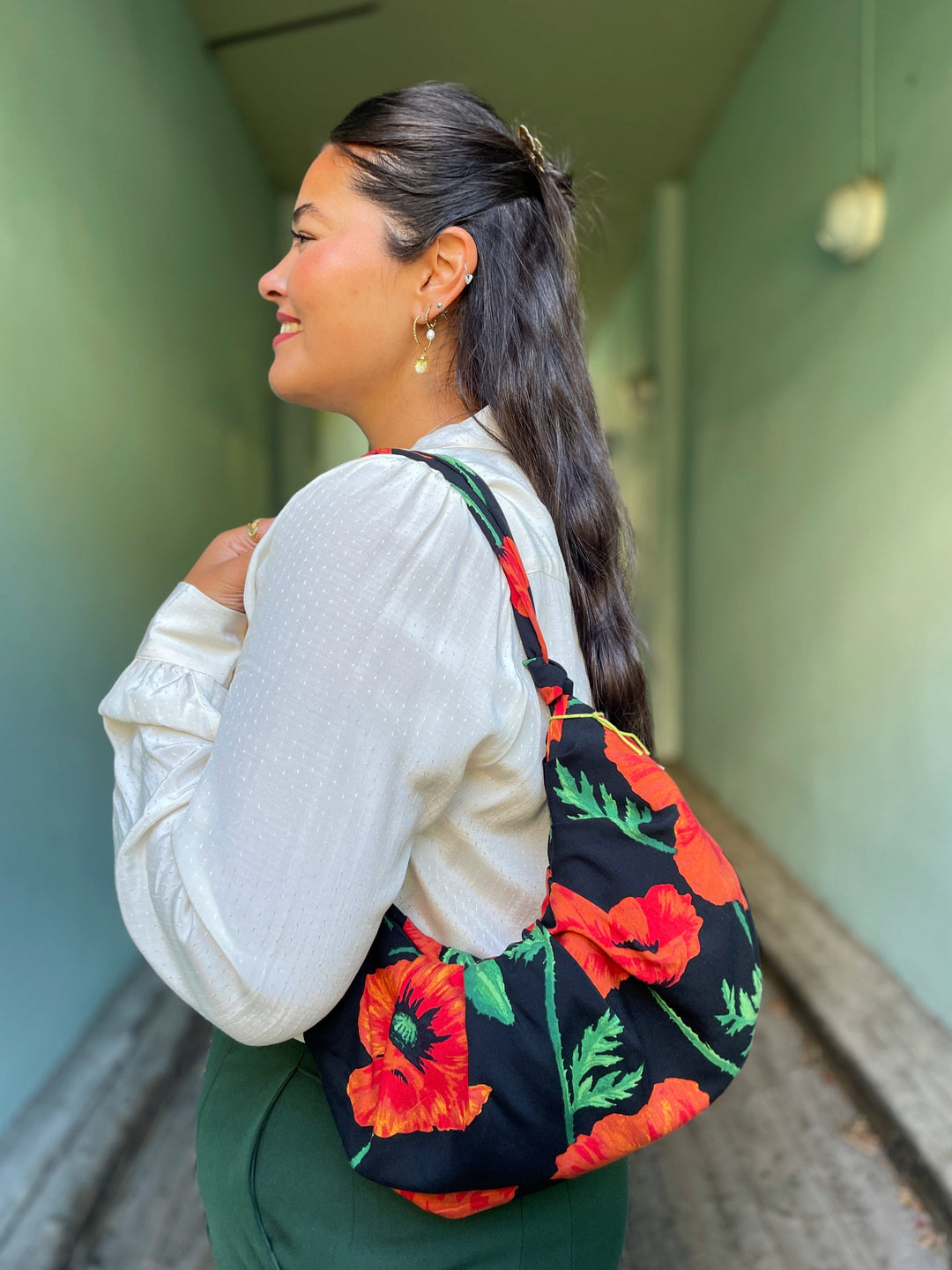 Dianas Vintage vesker Veske av restestoff - Poppy black