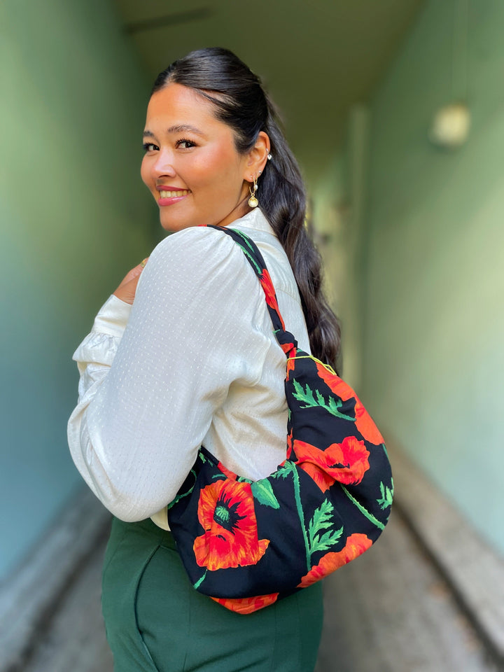 Dianas Vintage vesker Veske av restestoff - Poppy black