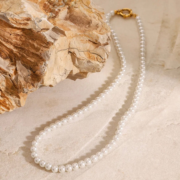 Frøken Dianas salonger halskjeder halskjede med hvite perler