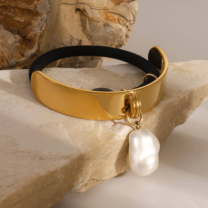 Frøken Dianas salonger Hårpynt Hårstrikk cuff med perle - gull