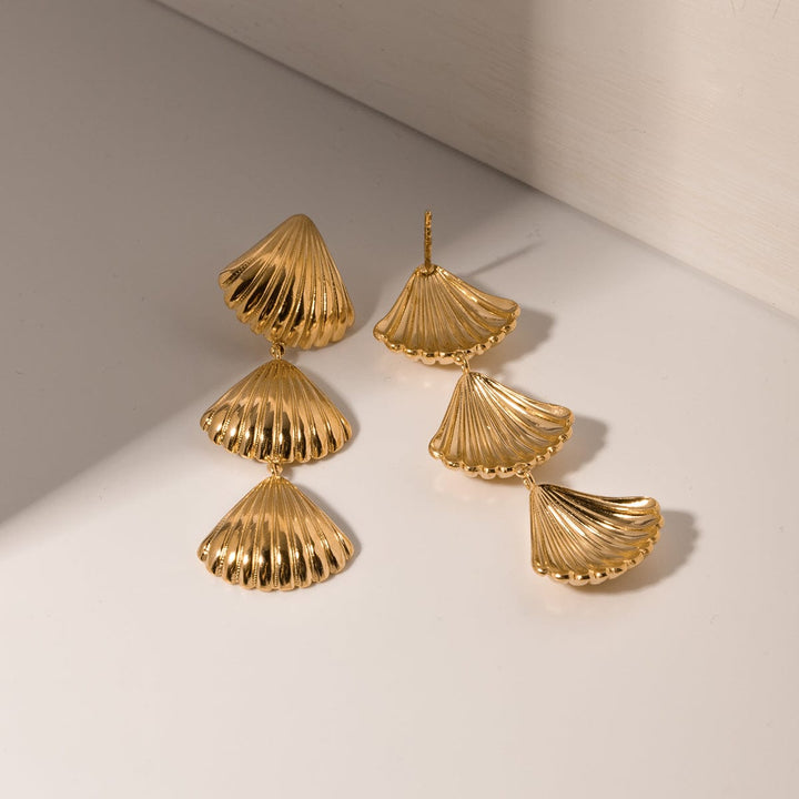 Frøken Dianas salonger øredobber Øredobber Skjell tre på rad