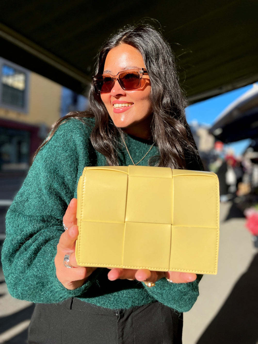 Jayley vesker Grape Skin Vegan Leather Bag - gul