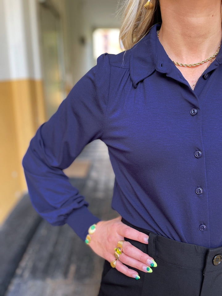 King Louie Topper Carina viskose light bluse - mørk blå