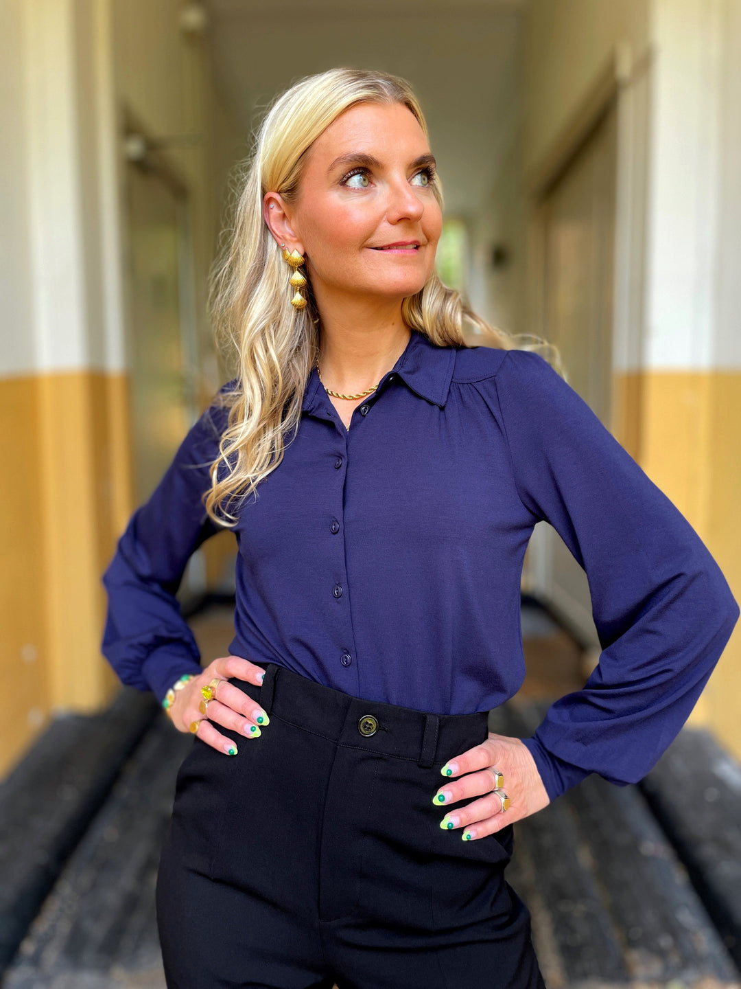 King Louie Topper Carina viskose light bluse - mørk blå