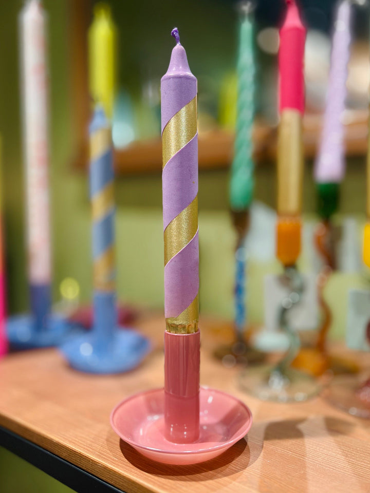 Mrs. Miccio stearinlys Stearinlys - lilla og gull