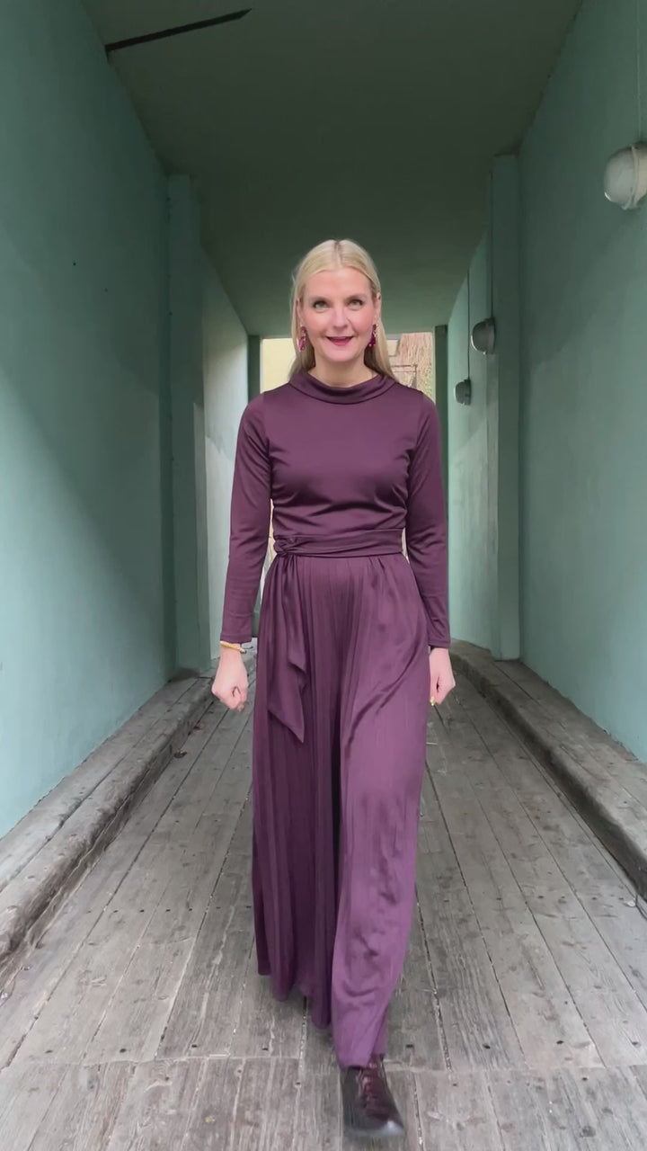 Bianca buksedress plissé - plomme