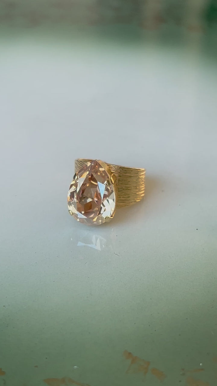 Classic drop ring - golden shadow