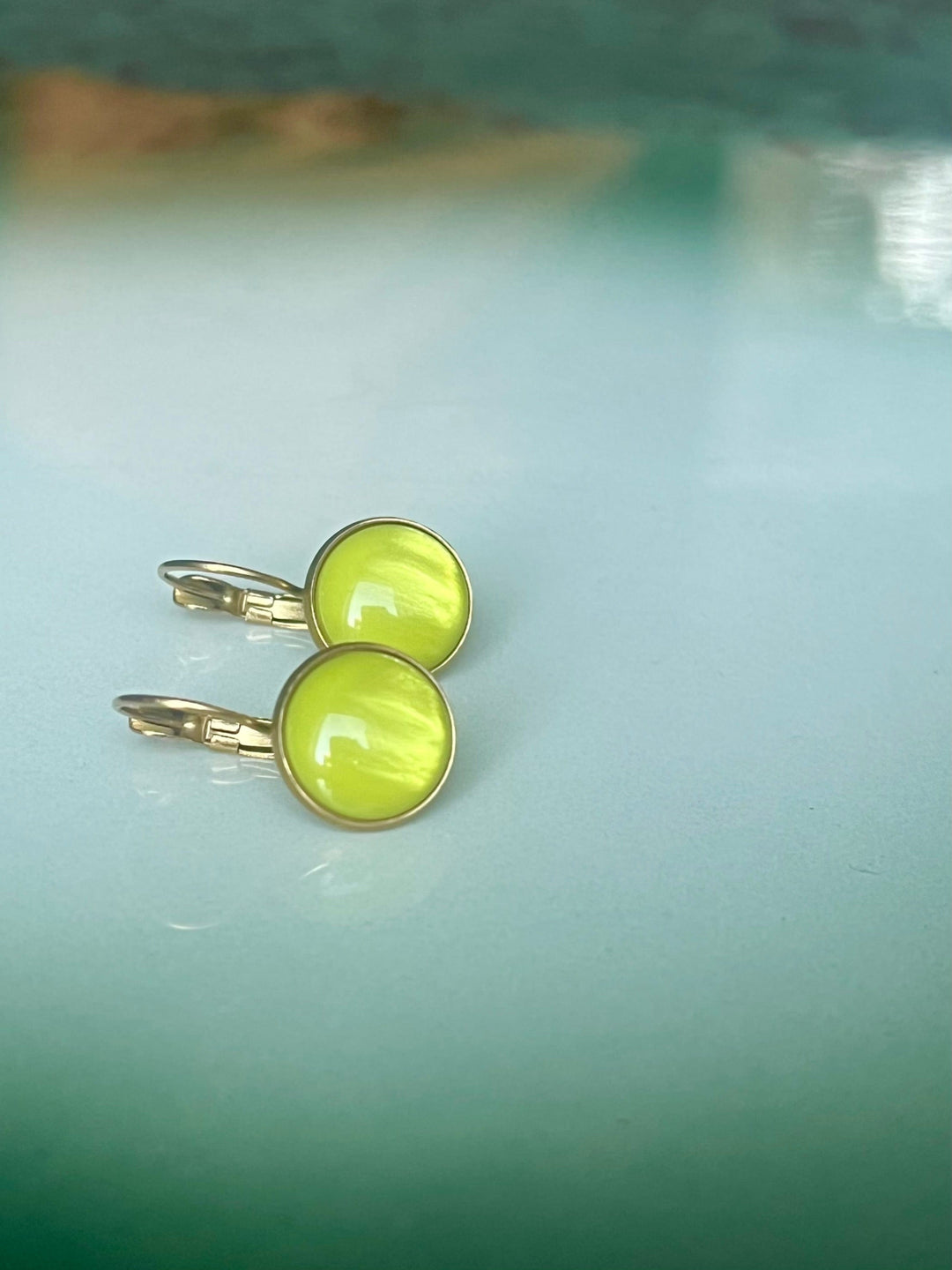 Urban Hippies øredobber Øredobber dots - glossy lime