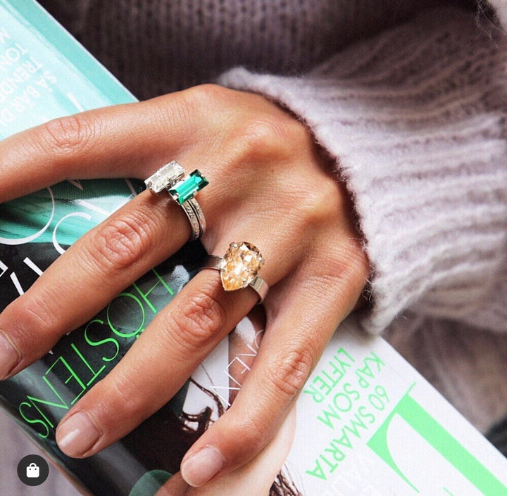 Caroline Svedbom ringer Baguette ring - emerald