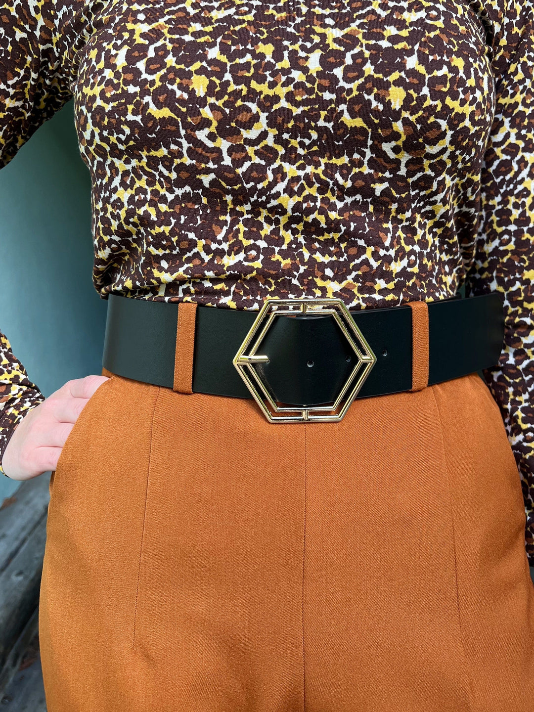 Frøken Dianas salonger belter Bredt belte - Sekskantet spenne