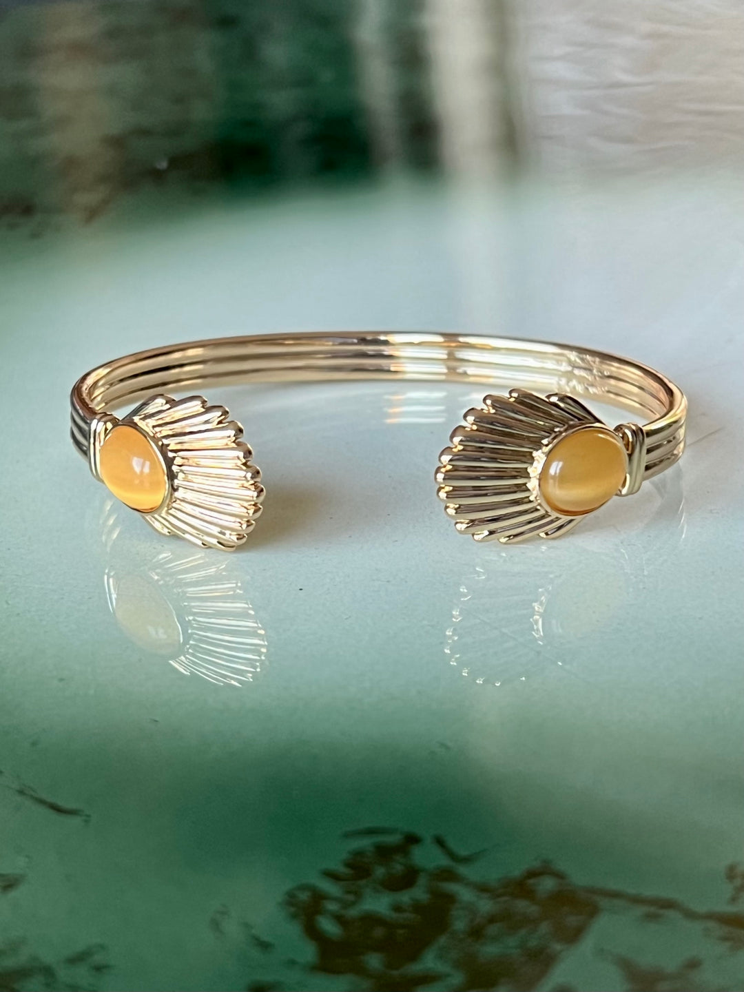 Armbånd Venus Bangle - amber gull