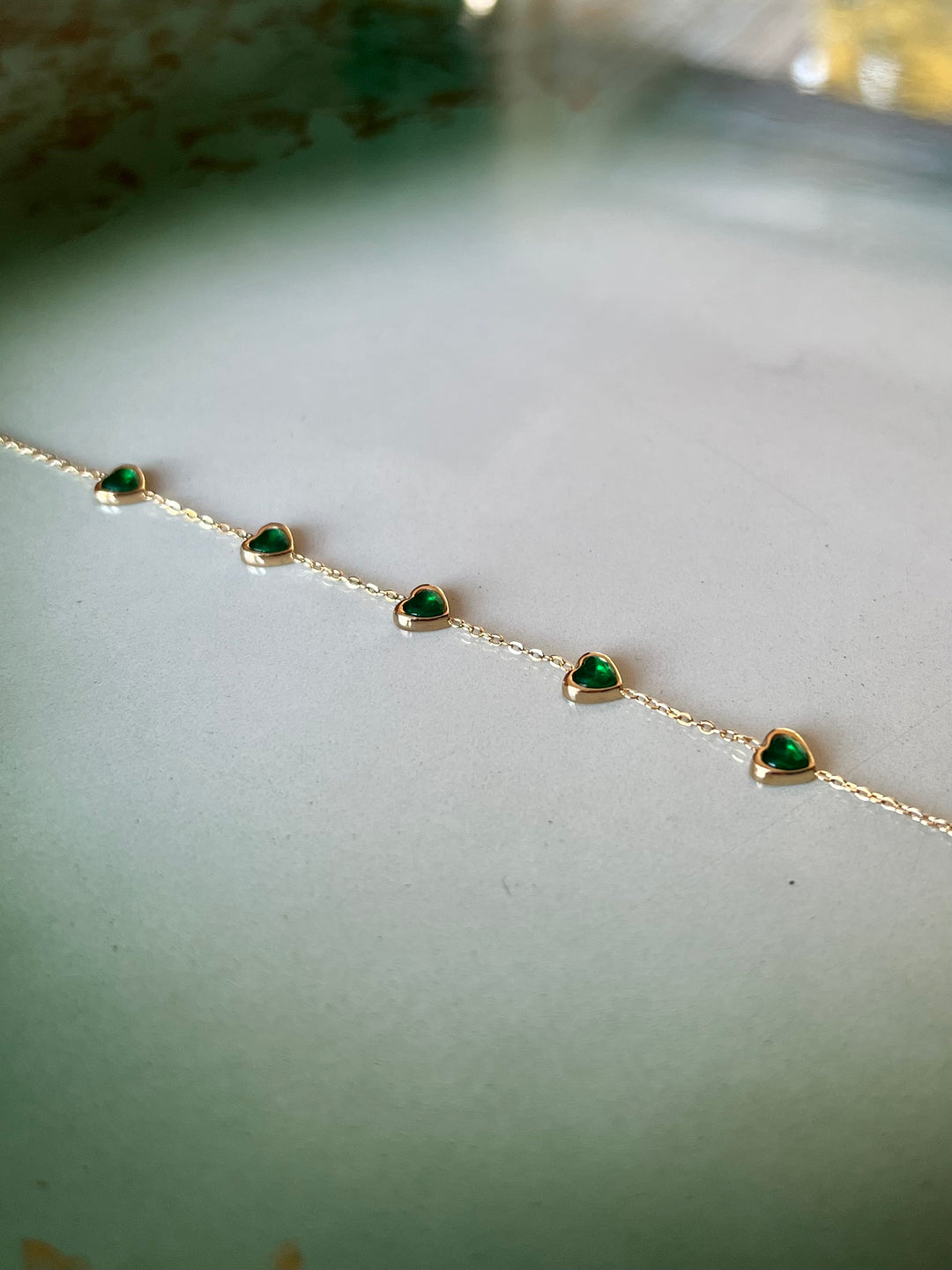 Frøken Dianas Salonger Armbånd Grønne Hjerter Hearts Bracelet Rustfritt Stål Gullforgylt