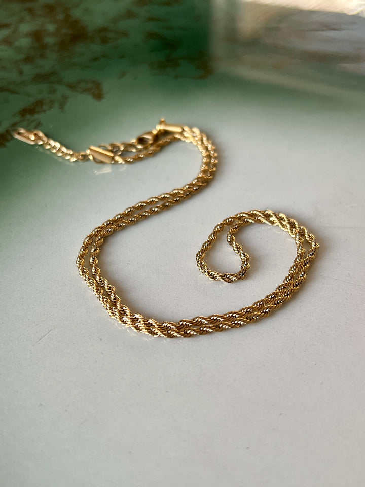 Frøken Dianas Salonger Rope halskjede Tvunnet Gullforgylt Rustfritt Stål