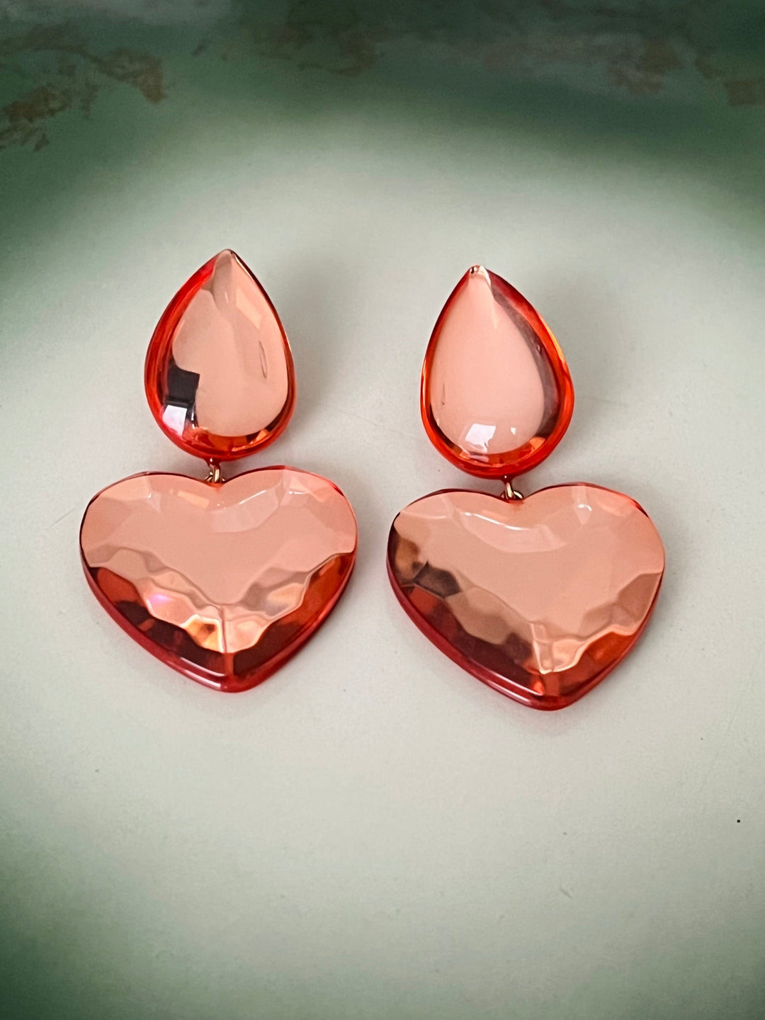 Bernice øredobber Øredobber BerNice - hjerte lys oransje