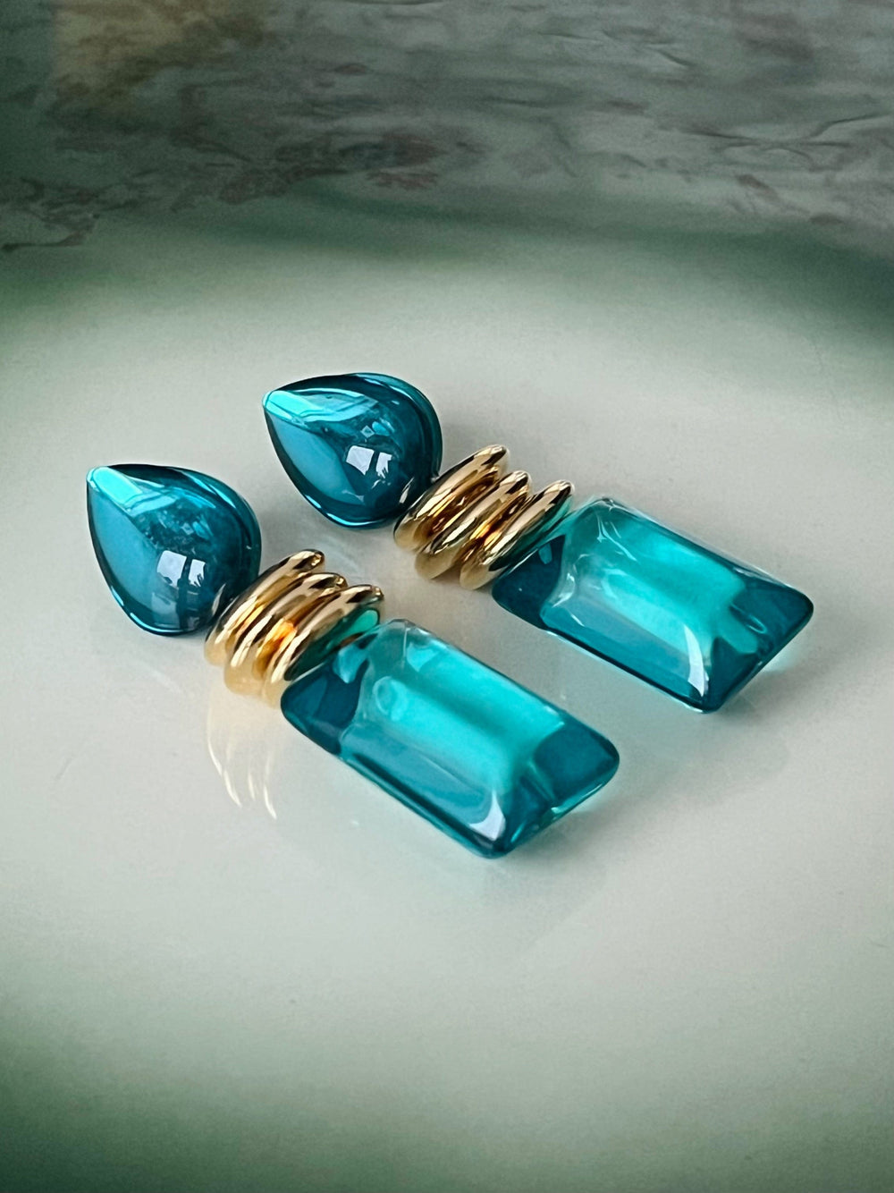 Bernice øredobber Øredobber BerNice - petrol blå