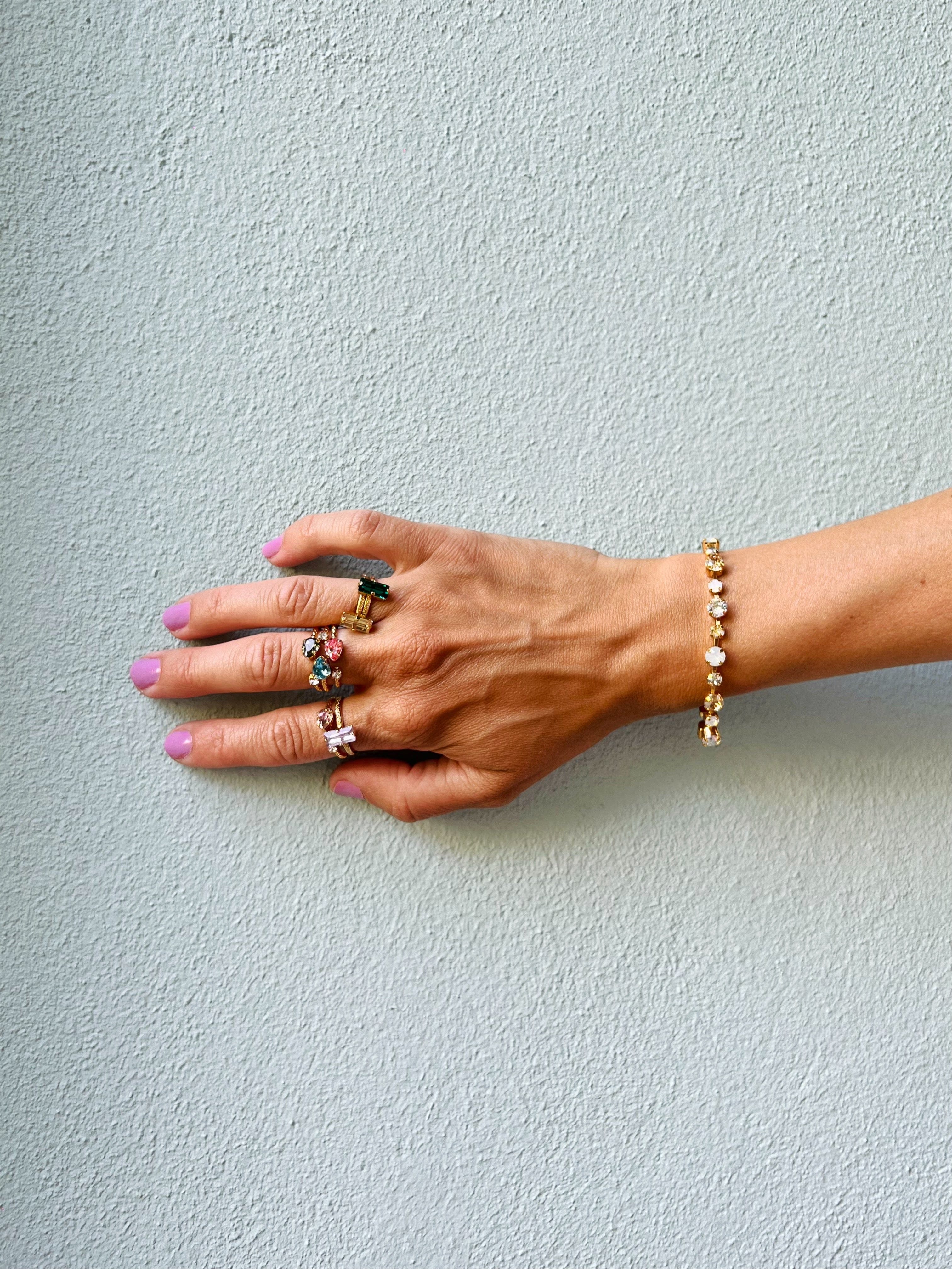 Caroline Svedbom armbånd Calanthe bracelet - white combo