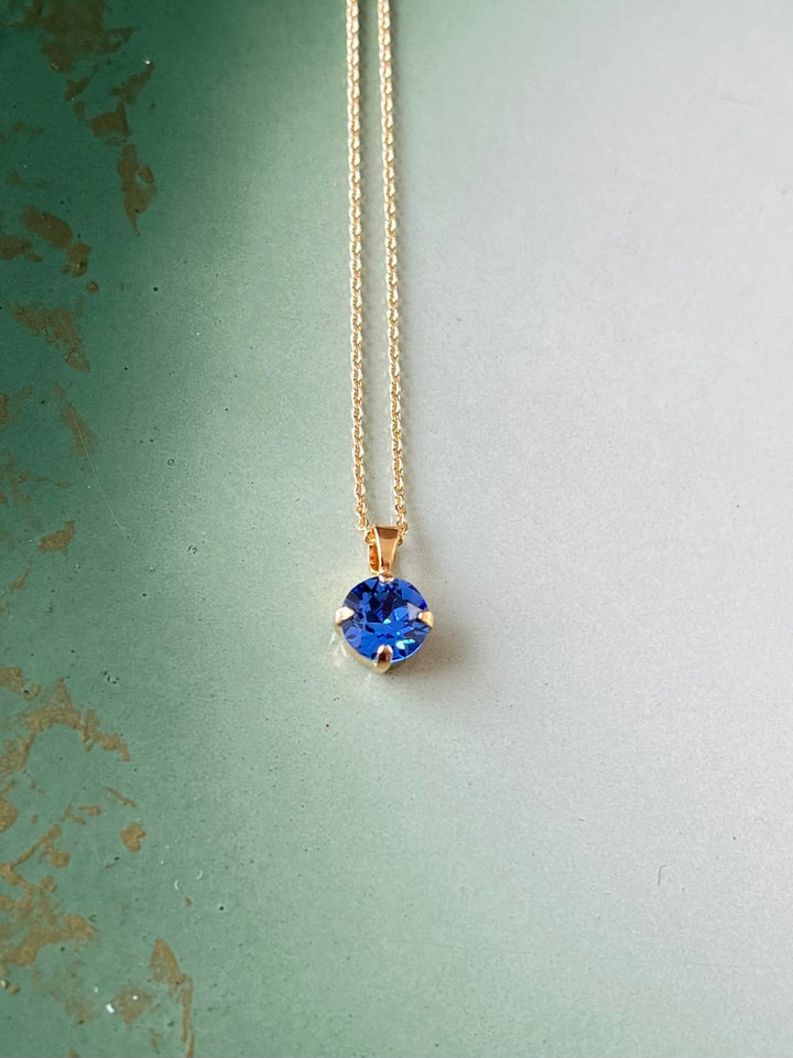 Caroline Svedbom halskjeder Classic Petite necklace - sapphire