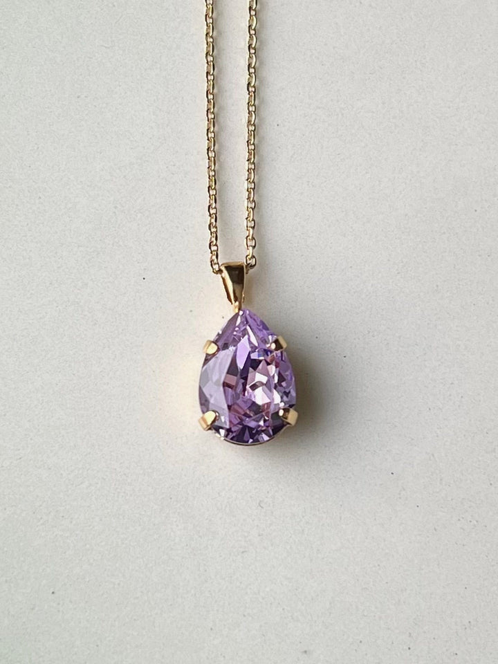 Caroline Svedbom halskjeder Mini drop necklace - violet