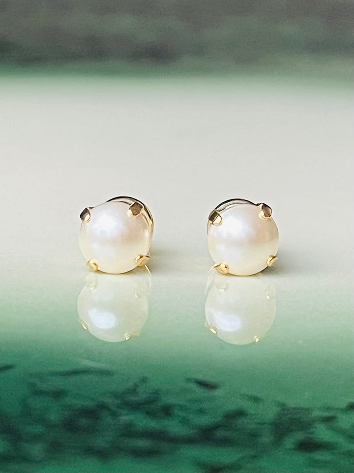 Caroline Svedbom øredobber Classic stud earrings - pearl