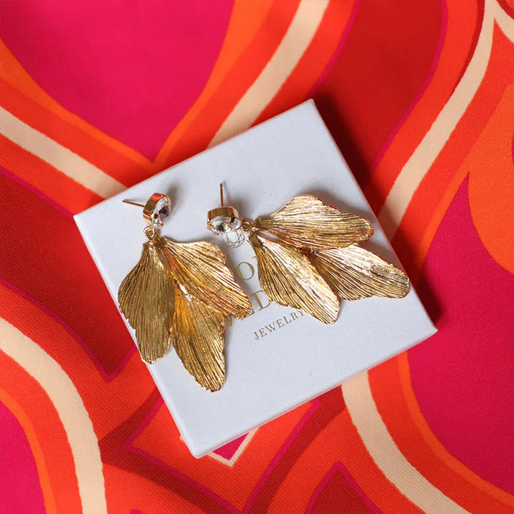 Caroline Svedbom øredobber Golden leaf earrings