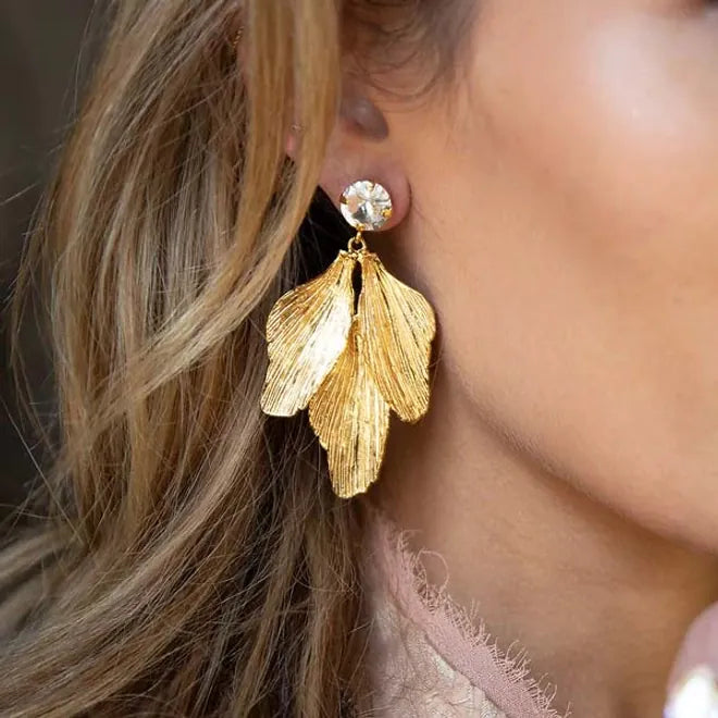 Caroline Svedbom øredobber Golden leaf earrings