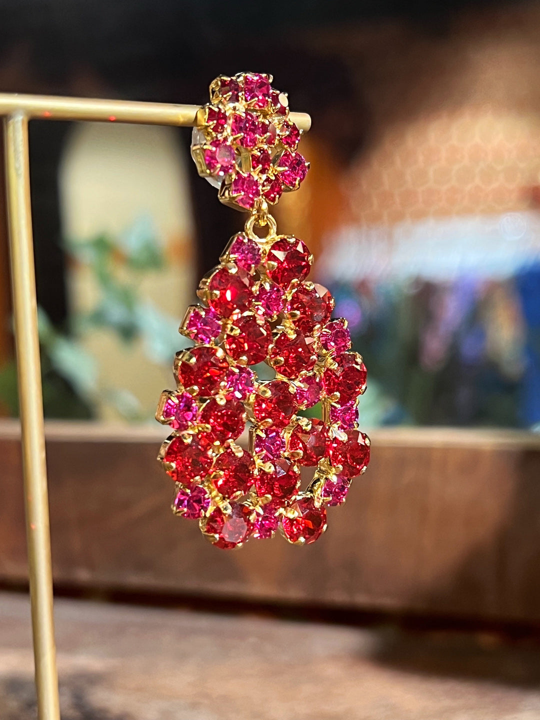 Caroline Svedbom øredobber Hanna earrings - scarlet/fuchsia