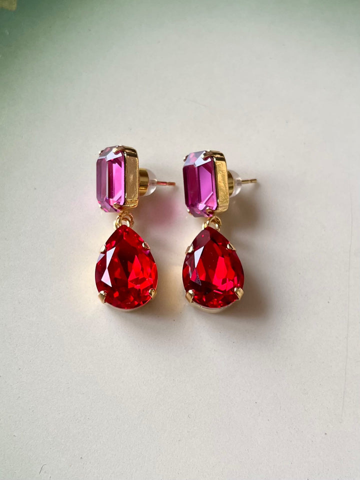 Caroline Svedbom øredobber Lydia earrings - dark rose/light siam