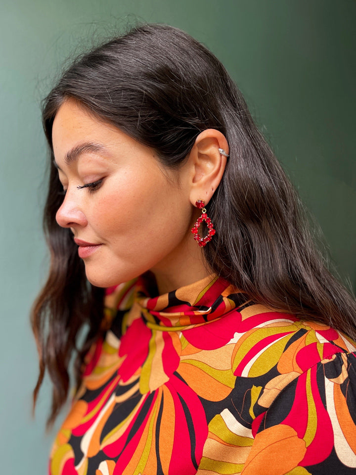 Caroline Svedbom øredobber Mini Delia earrings - red combo