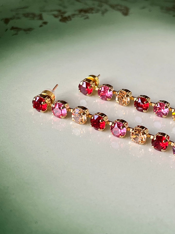 Caroline Svedbom øredobber Nicola earrings - Scarlet Combo