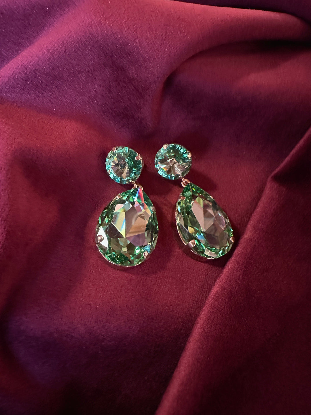 Caroline Svedbom øredobber Perfect drop earrings - peridot