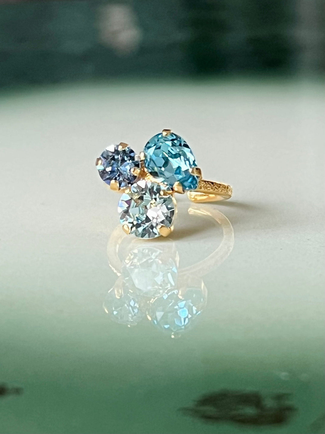 Caroline Svedbom ringer Colette ring - sea breeze combo