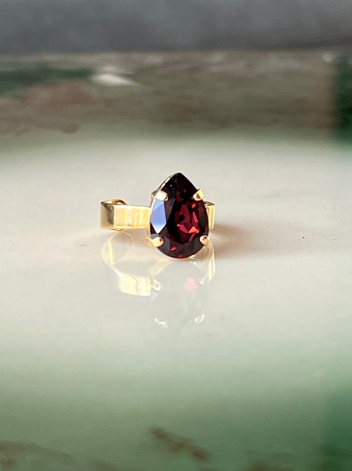 Caroline Svedbom ringer Mini drop ring - burgundy