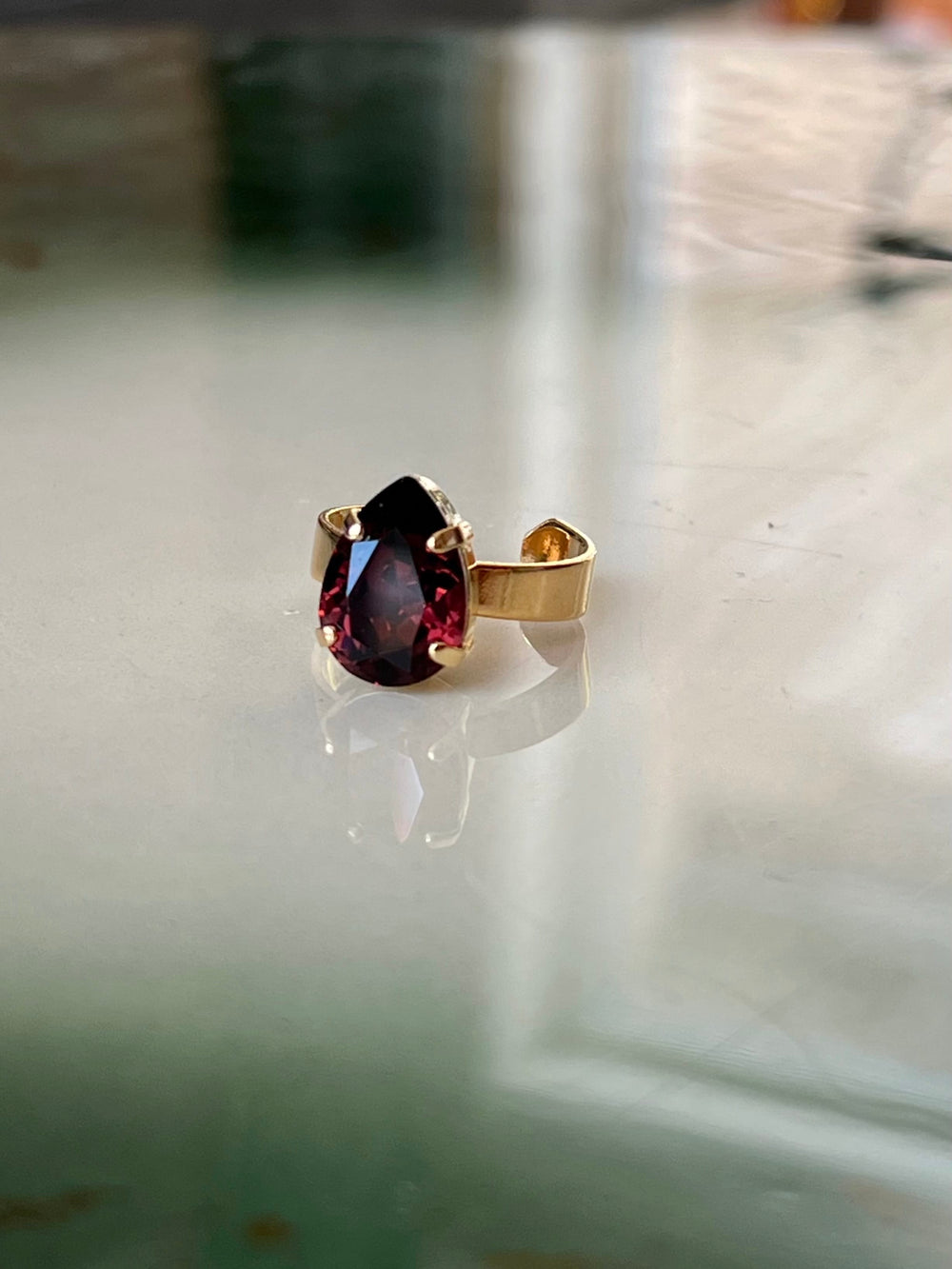 Caroline Svedbom ringer Mini drop ring - burgundy