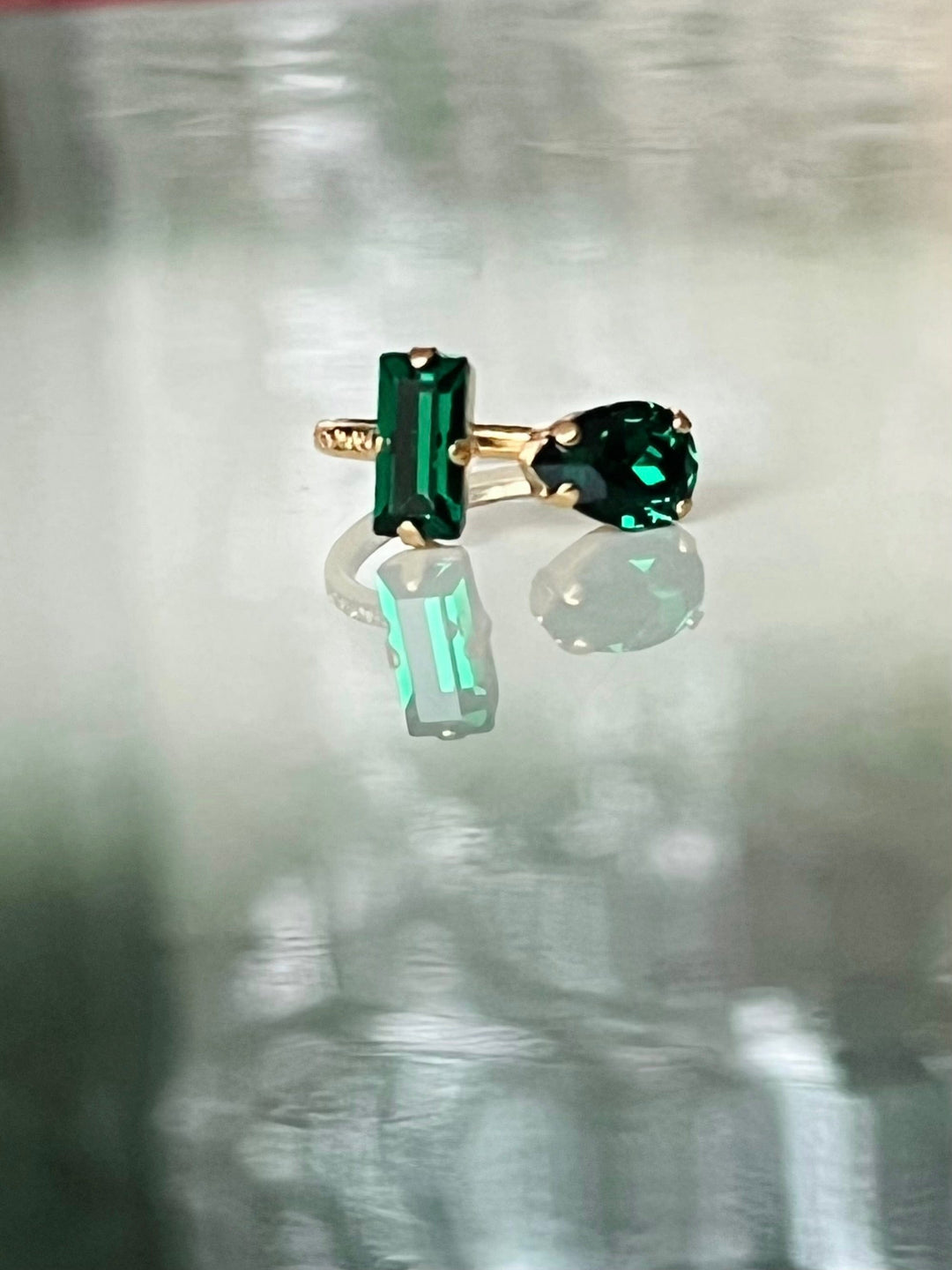 Caroline Svedbom ringer Noelle ring - Emerald