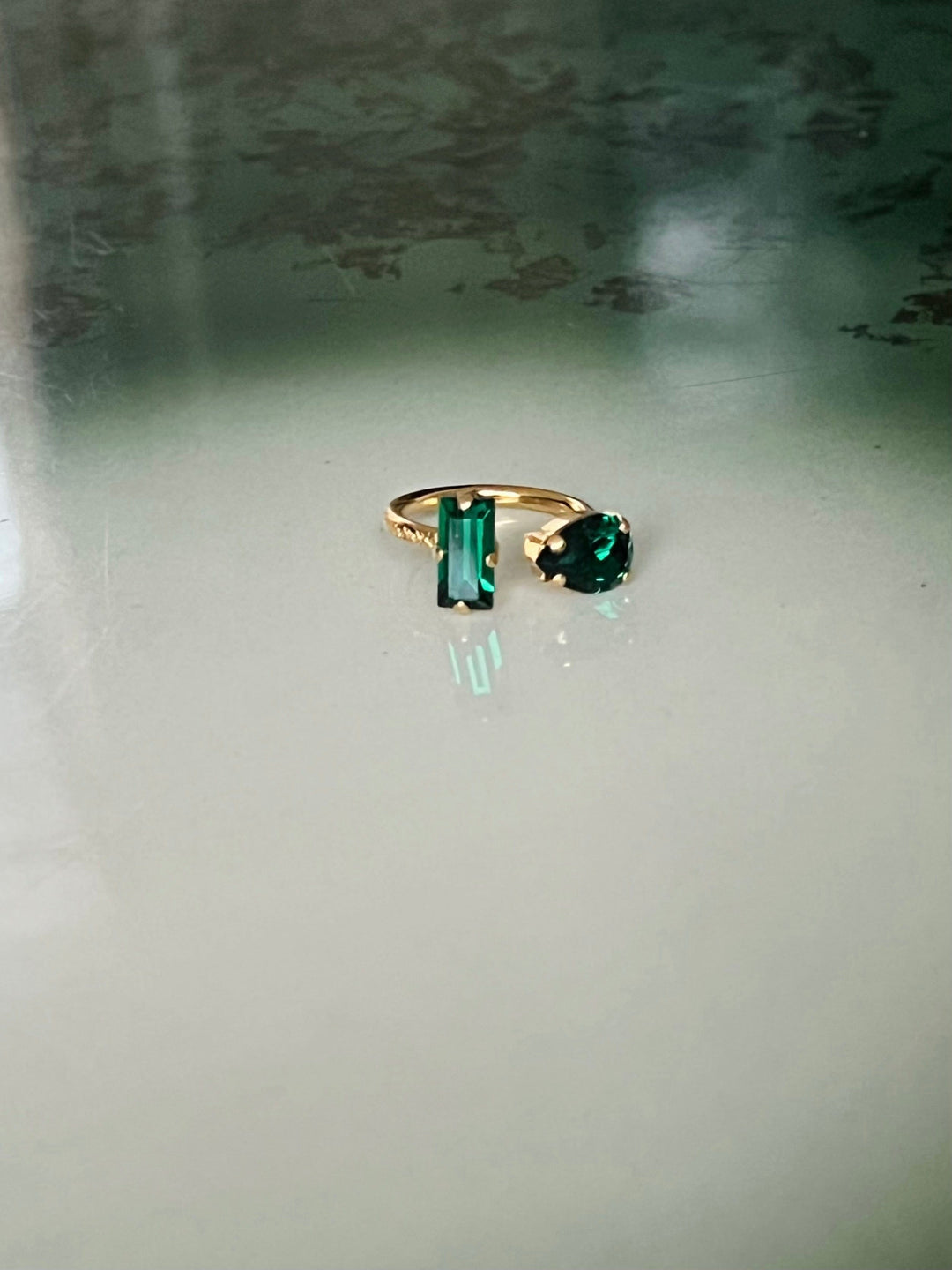 Caroline Svedbom ringer Noelle ring - Emerald