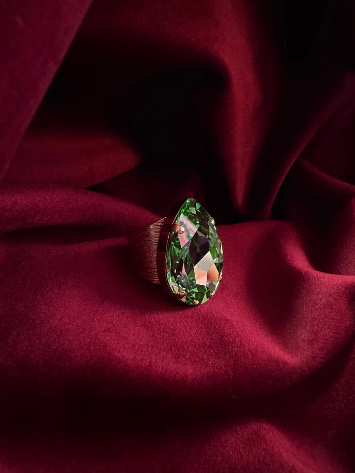 Caroline Svedbom ringer Perfect drop ring - peridot