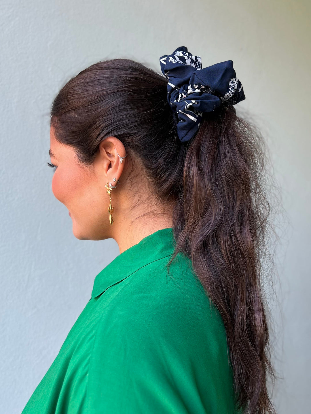 Dianas Vintage hårpynt Scrunchie av restestoff stor - blue dream
