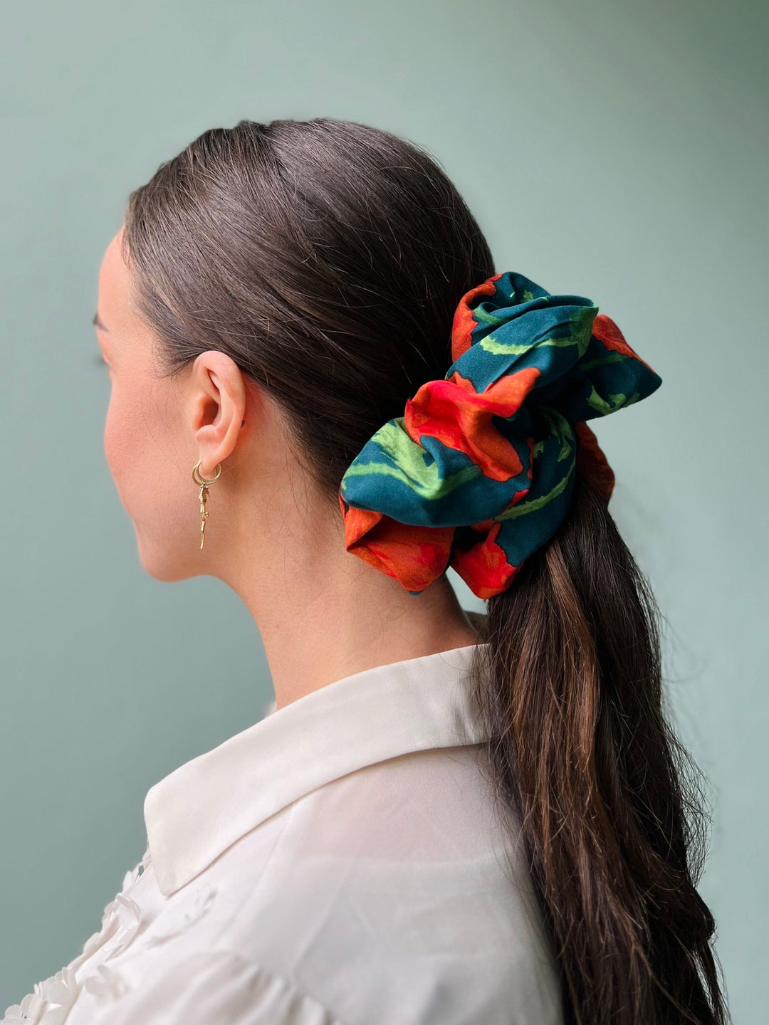 Dianas Vintage hårpynt Scrunchie av restestoff stor - poppy green