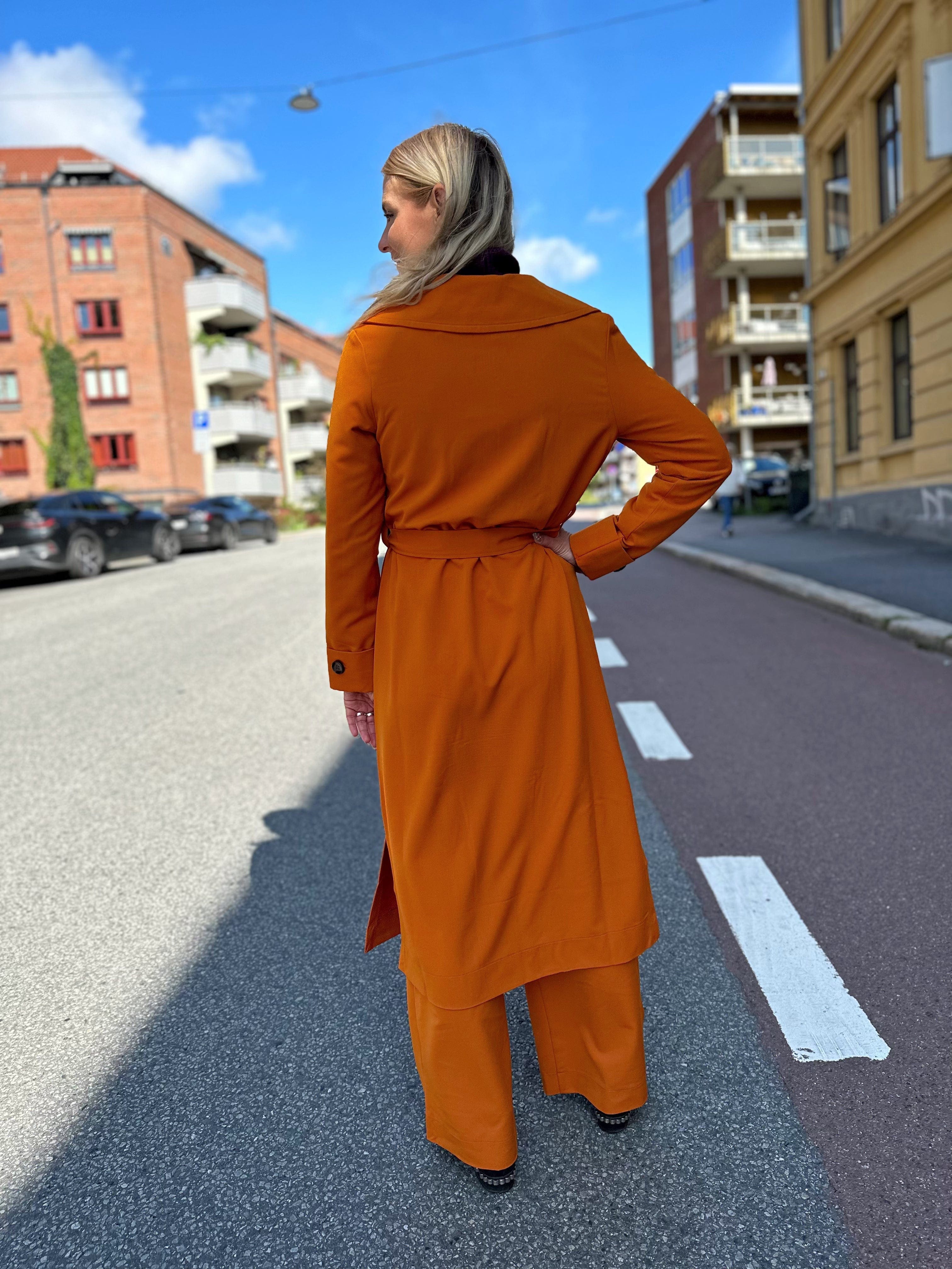 Dianas Vintage kåper Franz Coat - brent oransje