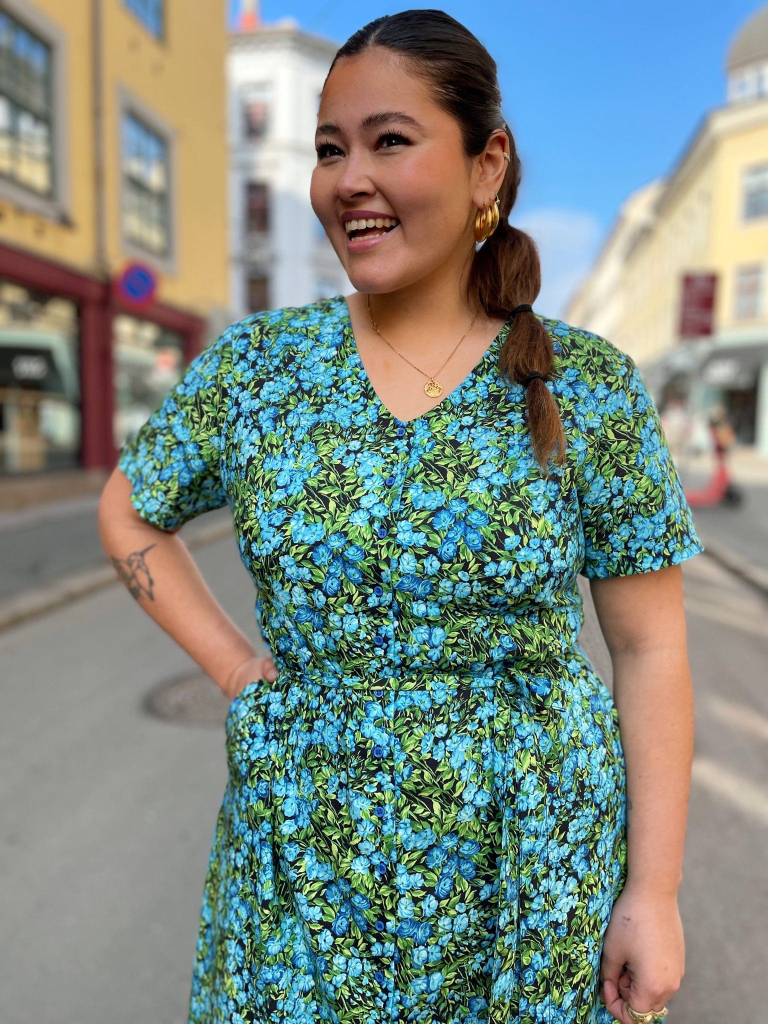 Dianas Vintage kjoler Betty Button dress - blue forest