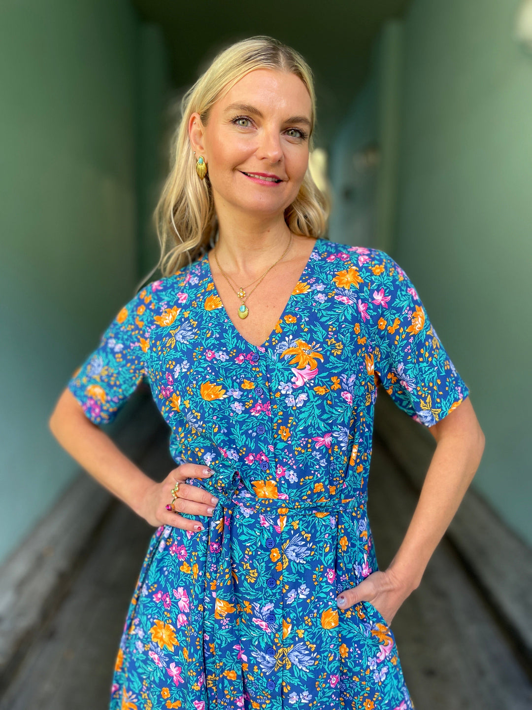 Dianas Vintage kjoler Betty Button dress - florence floral