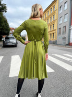 Last inn bildet i Galleri-visningsprogrammet, Dianas Vintage kjoler Ellen Dress - woodbine
