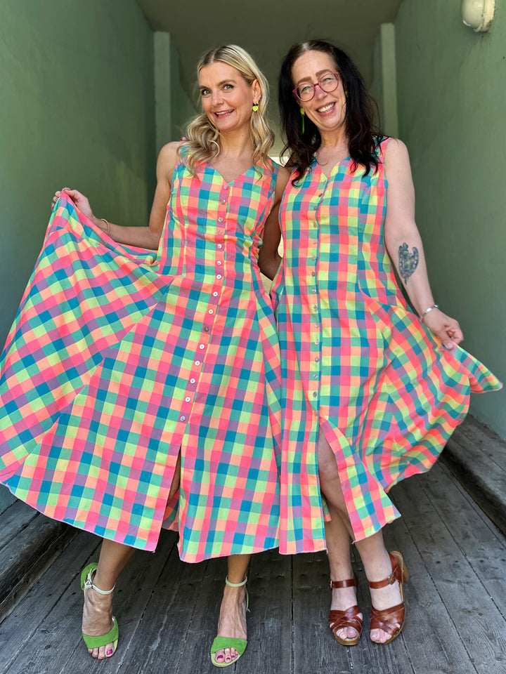 Dianas Vintage kjoler Lily dress - squares